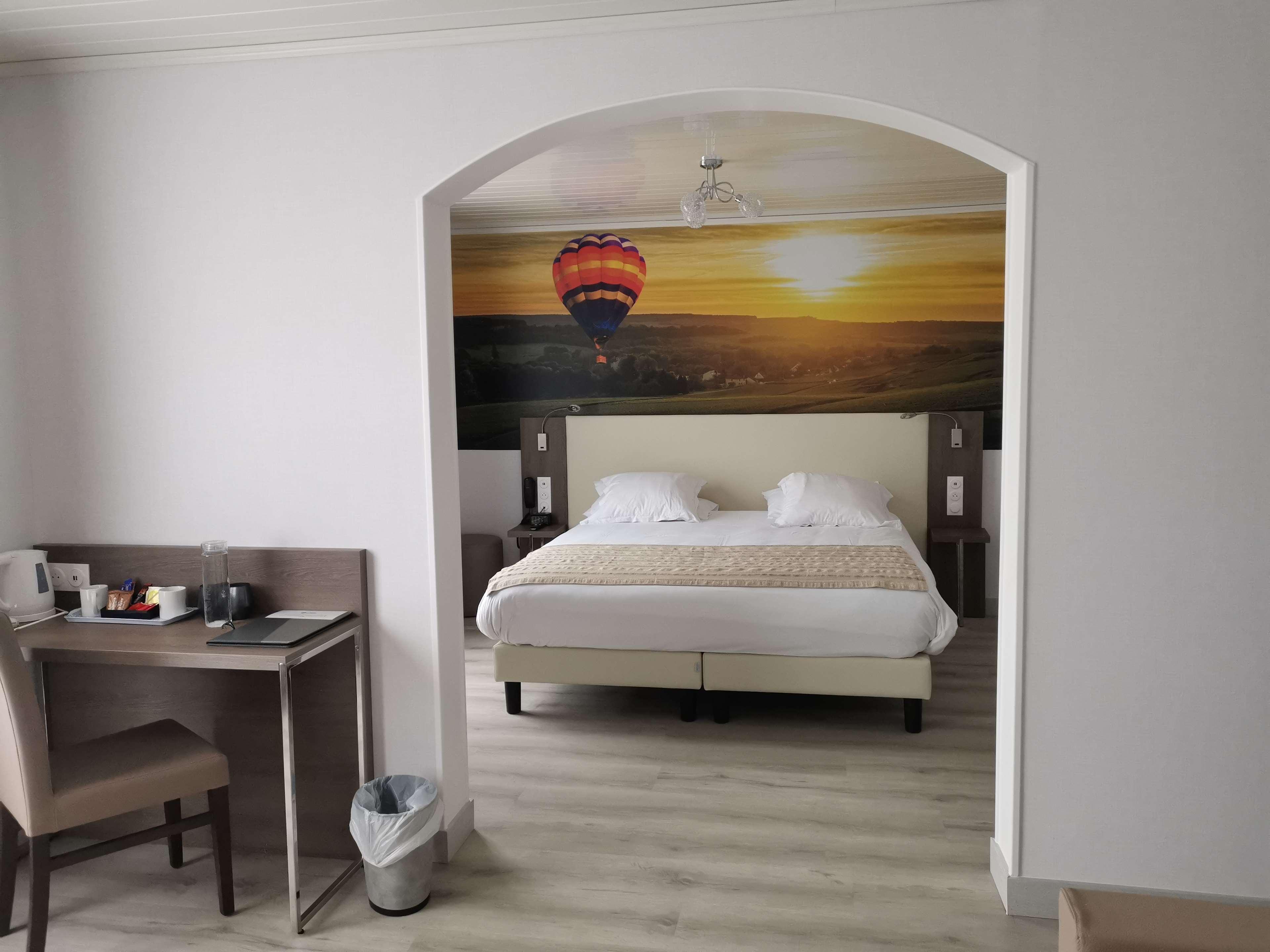 Best Western Ile De France Hotel & Spa Шато-Тьерри Экстерьер фото