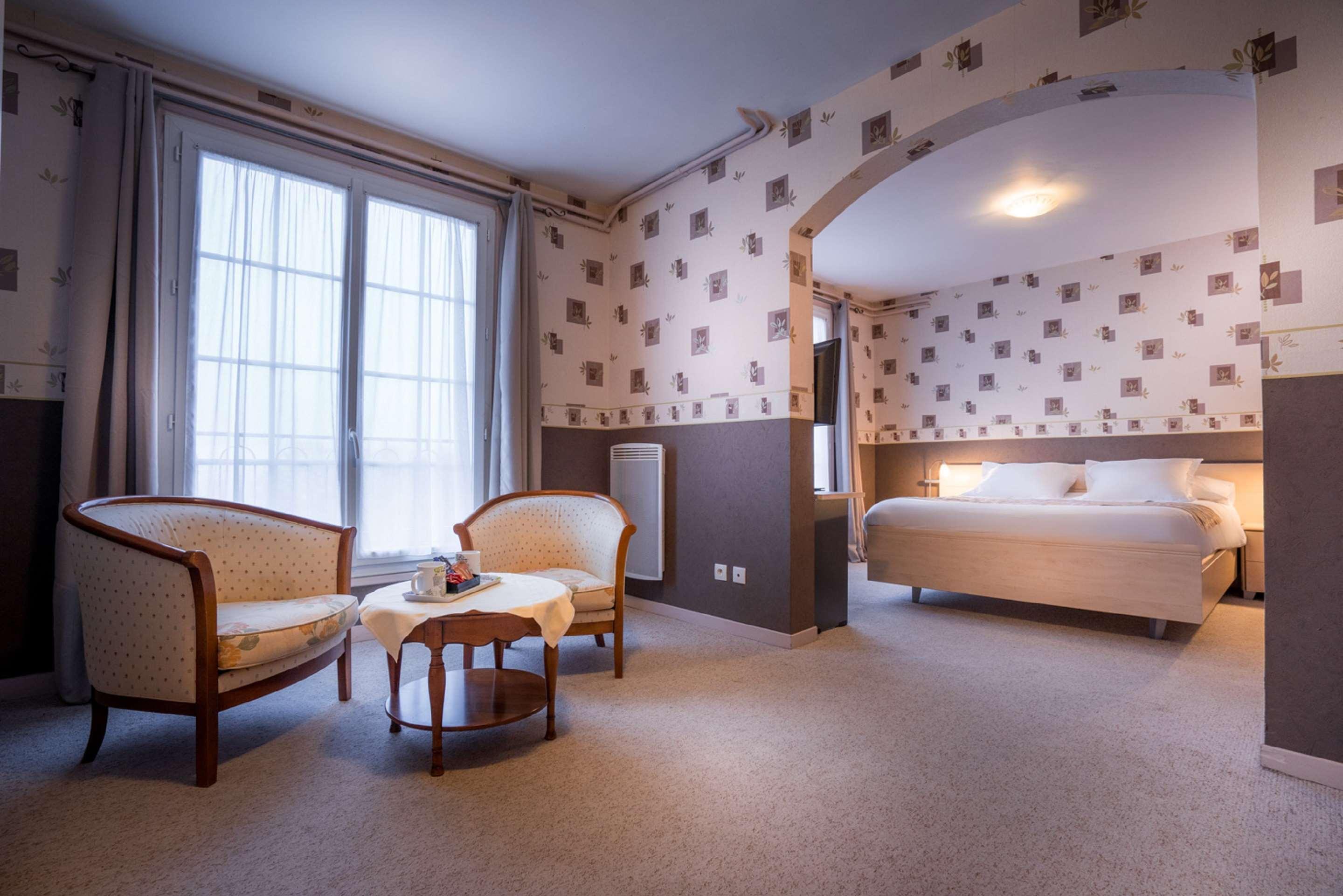 Best Western Ile De France Hotel & Spa Шато-Тьерри Экстерьер фото