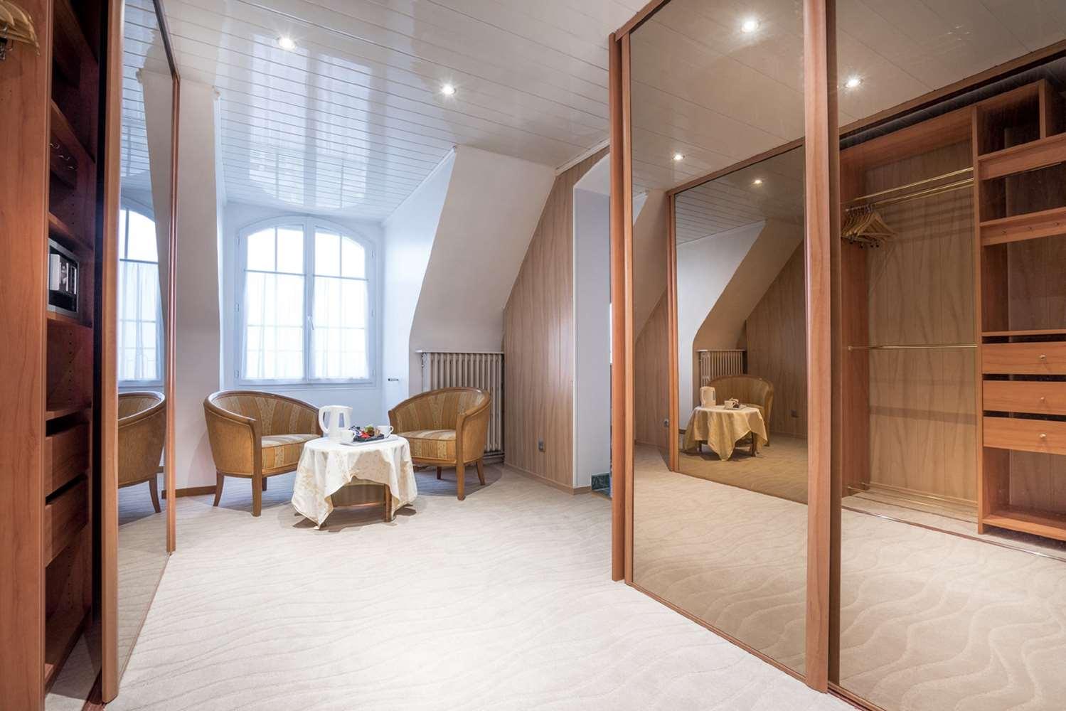 Best Western Ile De France Hotel & Spa Шато-Тьерри Экстерьер фото